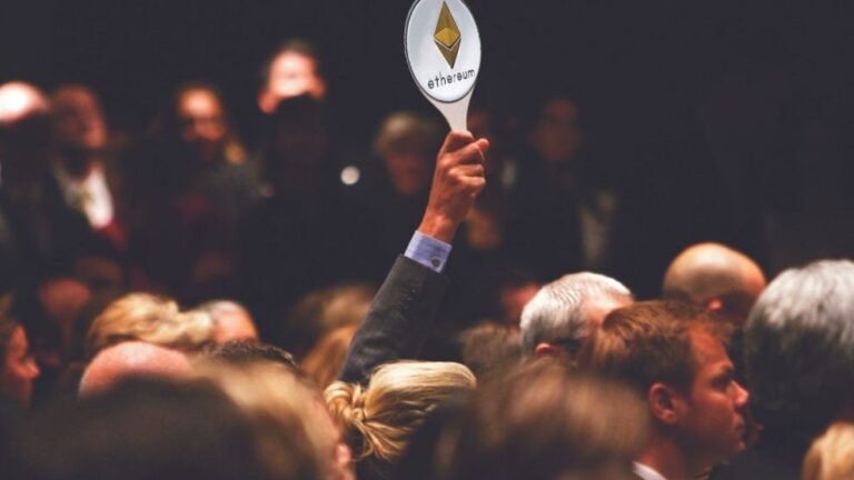 Blue Box Auction Gallery Cryptocurrency Acceptance