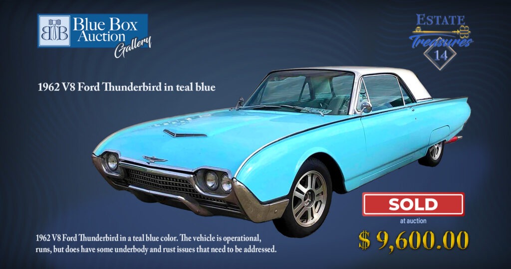 1962 Ford Thunderbird V8