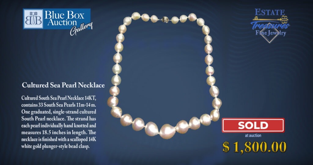 Cultured sea pearl necklace
